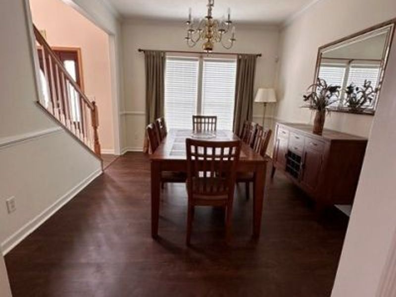 566 Colonial Drive , Painesville, OH 44077 Photo 6