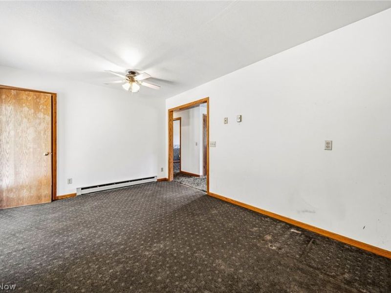 1682 Sugar Creek Creek, Rock Creek, OH 44084 Photo 11