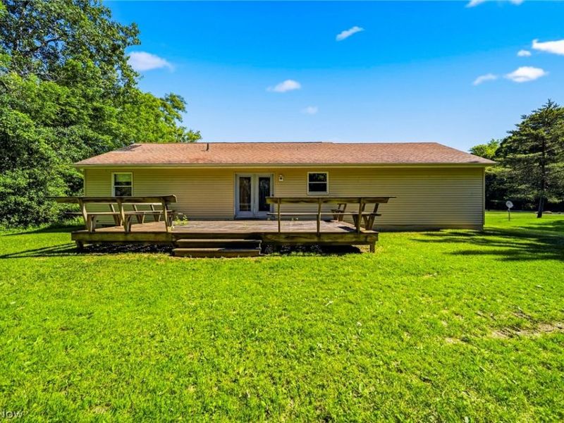 1682 Sugar Creek Creek, Rock Creek, OH 44084 Photo 26