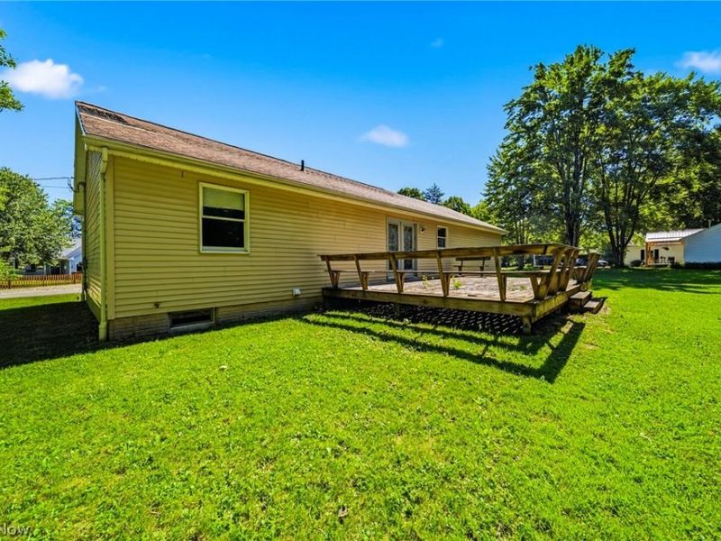 1682 Sugar Creek Creek, Rock Creek, OH 44084 Photo 27