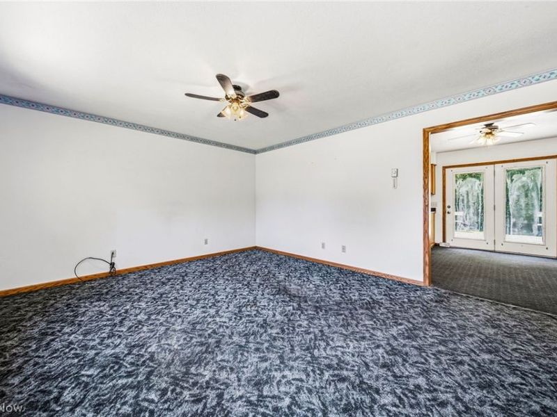 1682 Sugar Creek Creek, Rock Creek, OH 44084 Photo 5