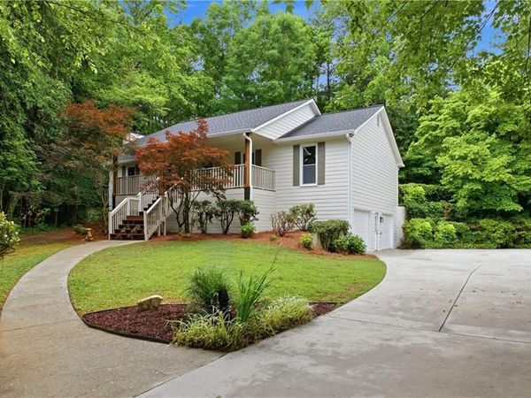 4588 Stewart Reilly Drive NW, Acworth, GA 30101