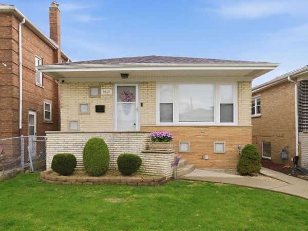 6425 W 64th Street , Chicago, IL 60638