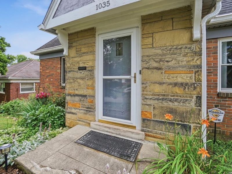 1035 Cheyenne Drive, Cincinnati, OH 45216 Photo 5