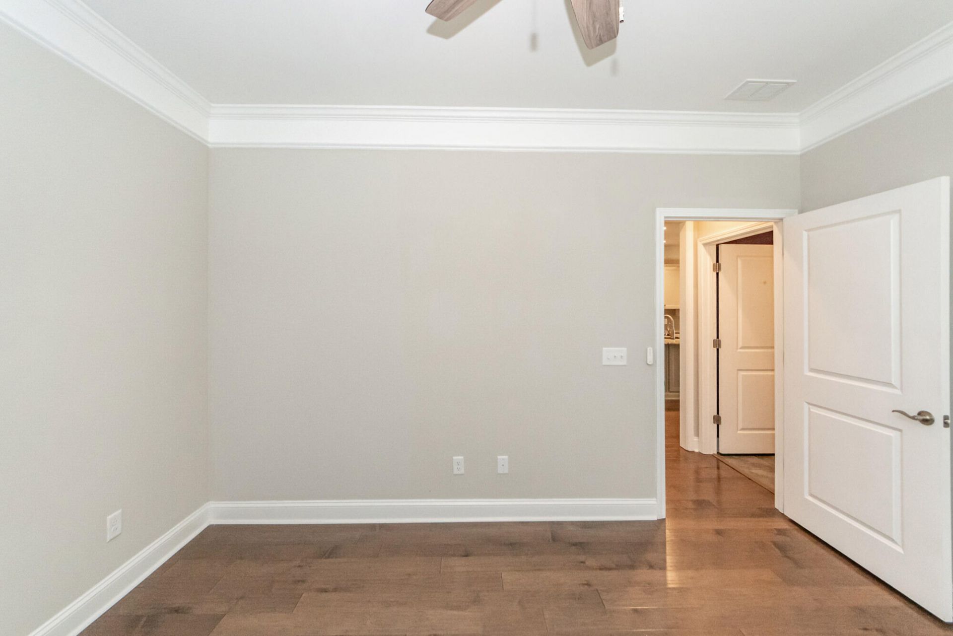 449 Switchgrass Drive Photo 32