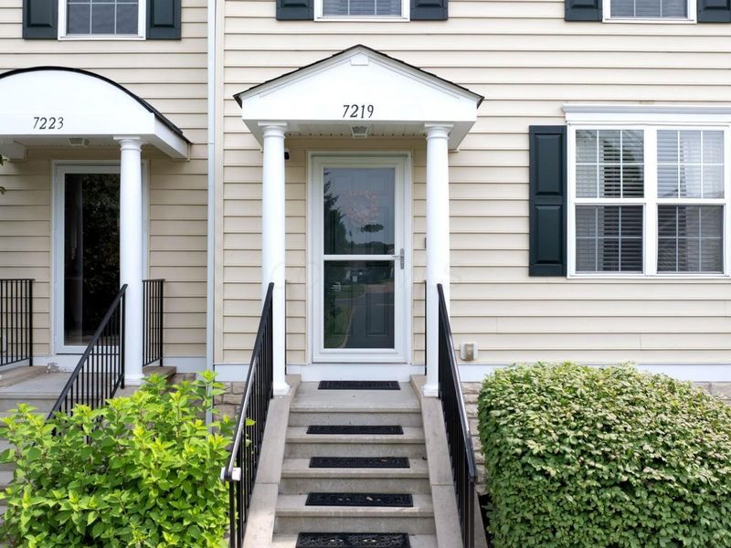7219 Colonial Affair Drive , Unit 12, New Albany, OH 43054 Photo 32