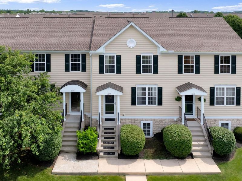 7219 Colonial Affair Drive , Unit 12, New Albany, OH 43054 Photo 34