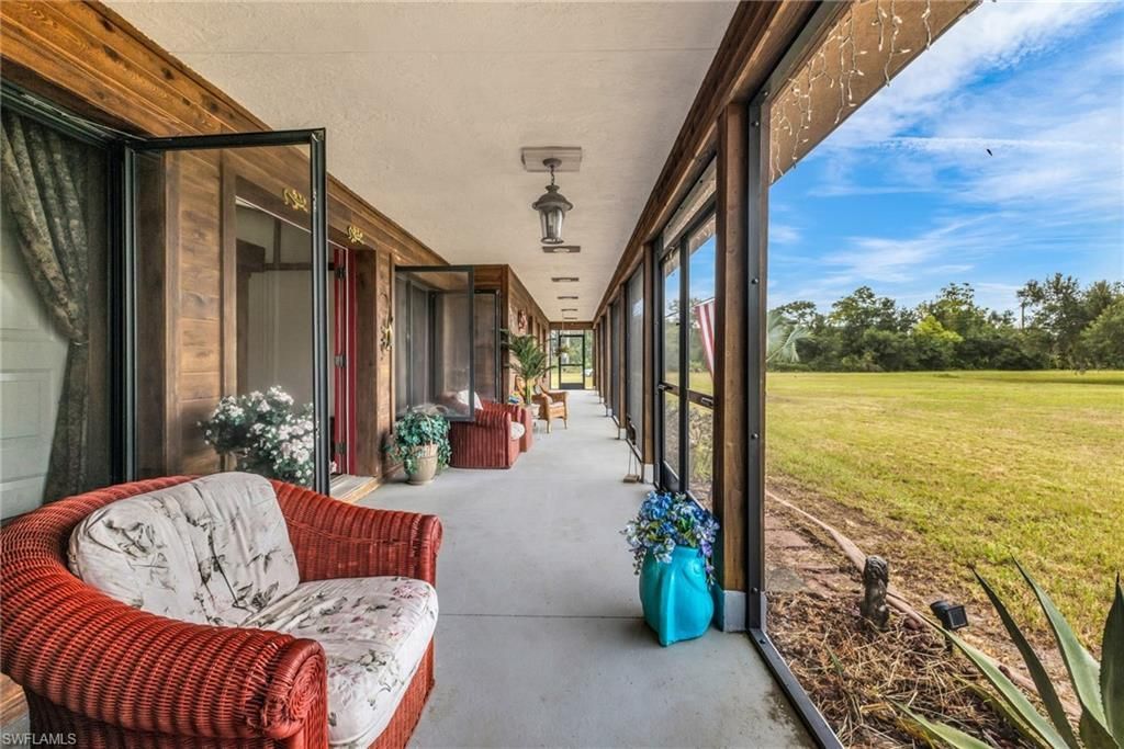 30720 Washington Loop Rd, Punta Gorda, FL 33982 Photo