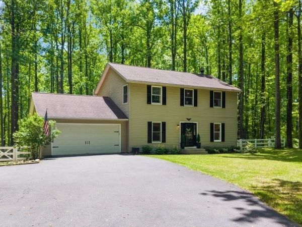 219 Buckley Ave, White, NJ 07863