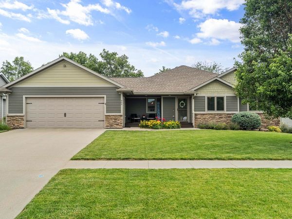 409 Big Bluestem Drive, Monroe, IA 50170