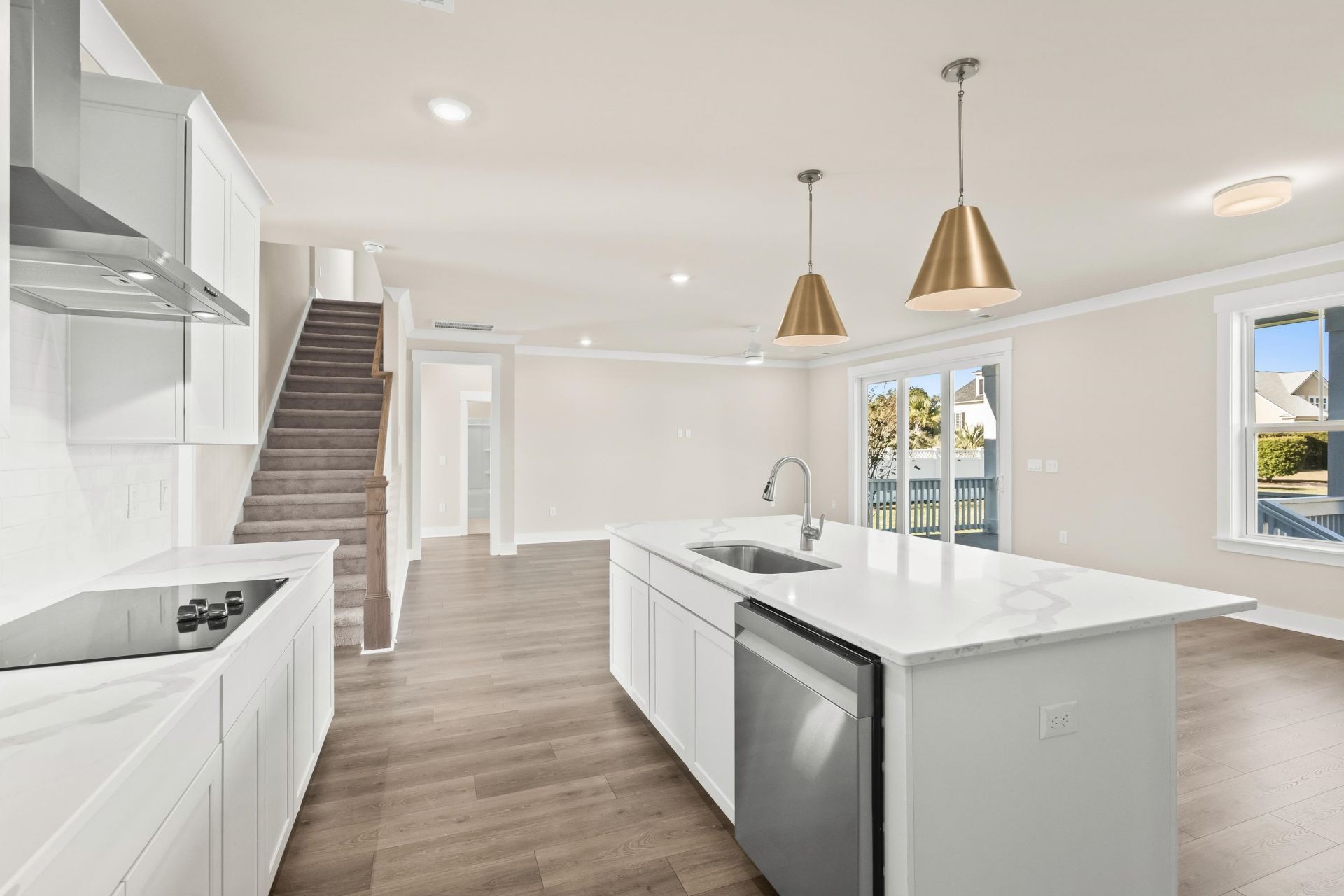 118 Kellys Cove Dr. Photo 12