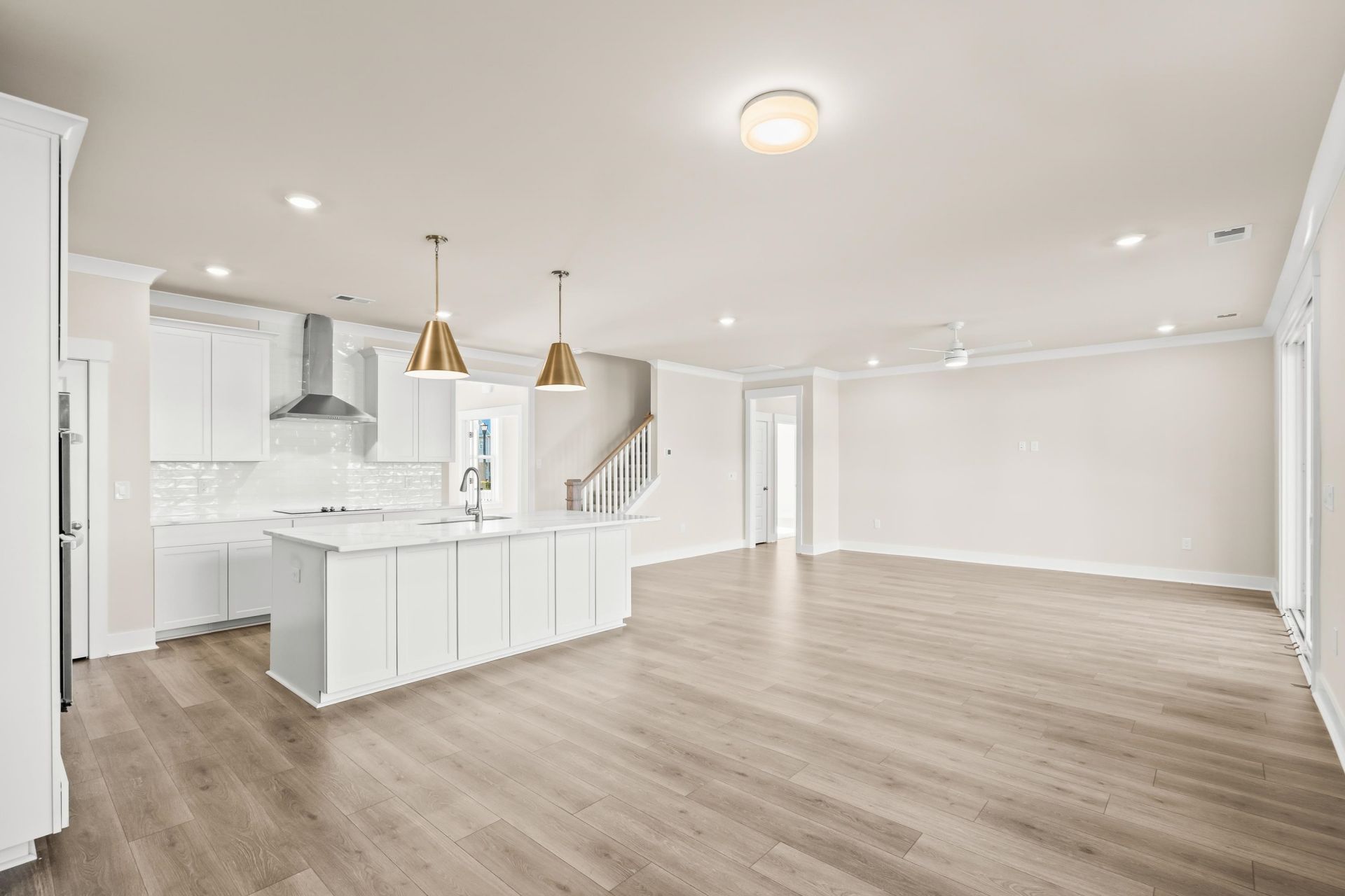 118 Kellys Cove Dr. Photo 15