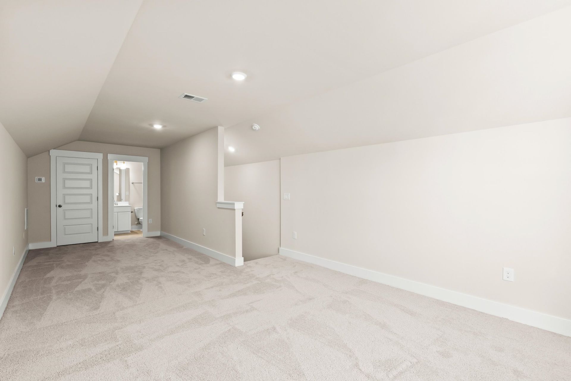 118 Kellys Cove Dr. Photo 24
