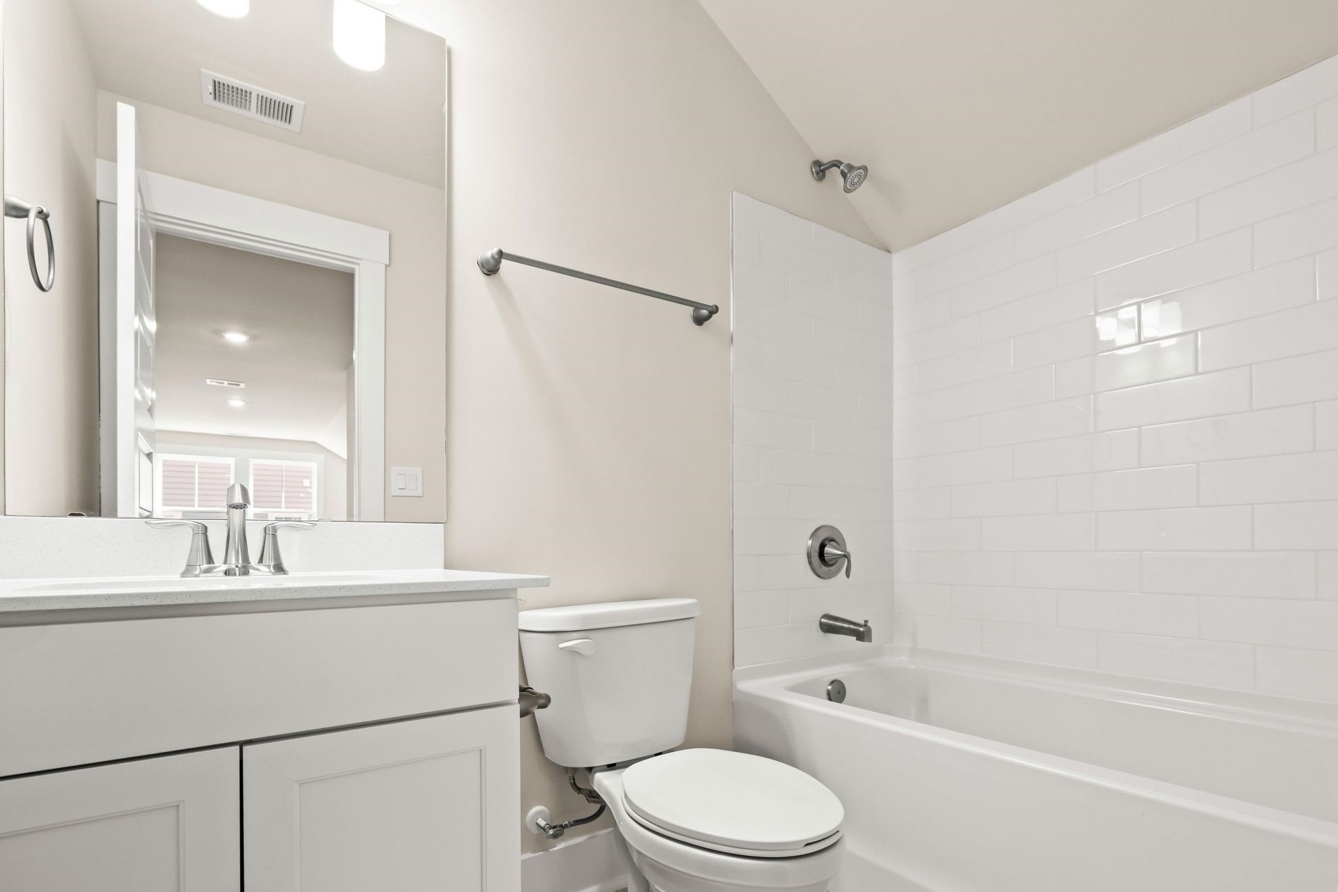 118 Kellys Cove Dr. Photo 25