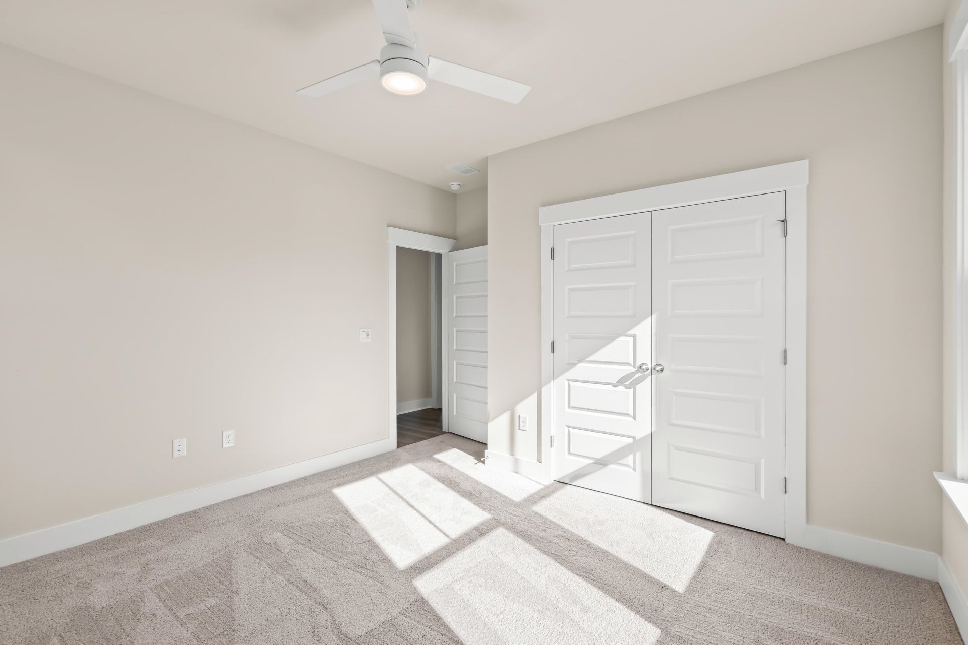 118 Kellys Cove Dr. Photo 26