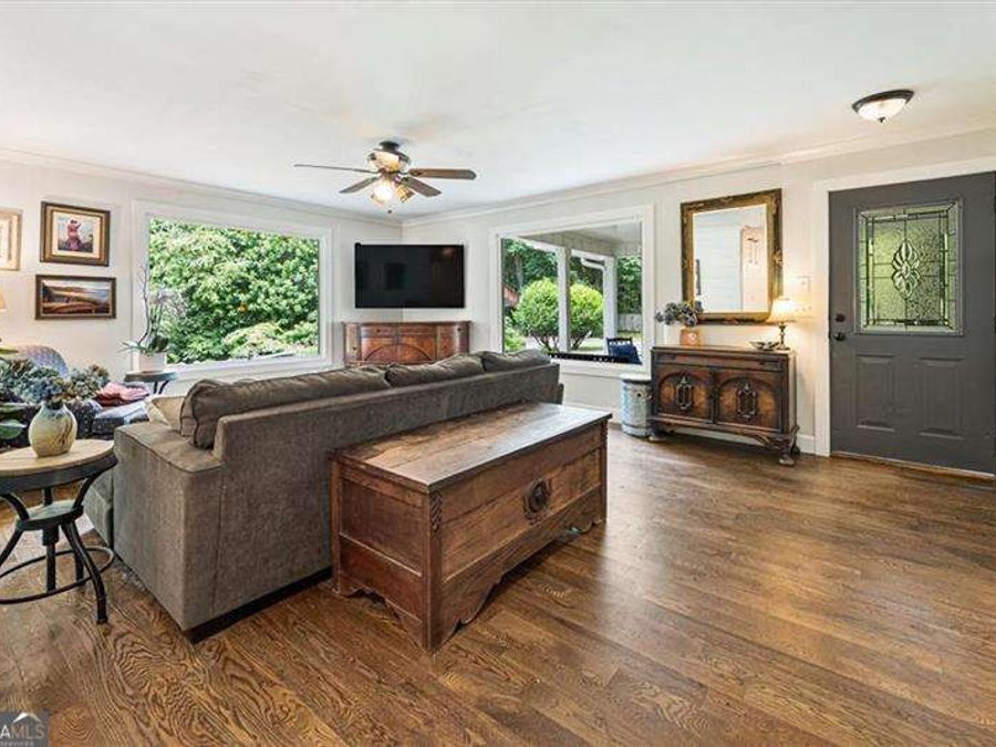 Property Image 10