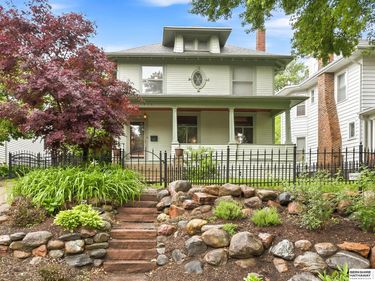 1310 S 35 Avenue, Omaha, NE 68105