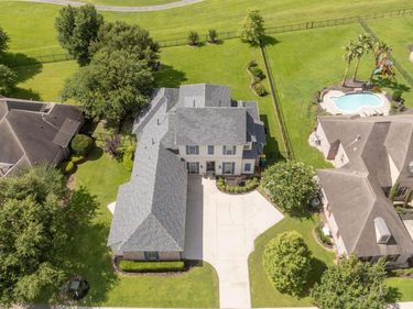 2340 St Andrews Ave, Zachary, LA 70791