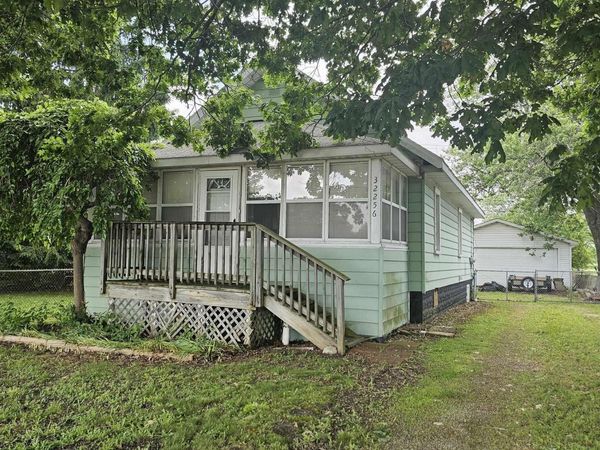 32256 York Street, Rockwood, MI 00000
