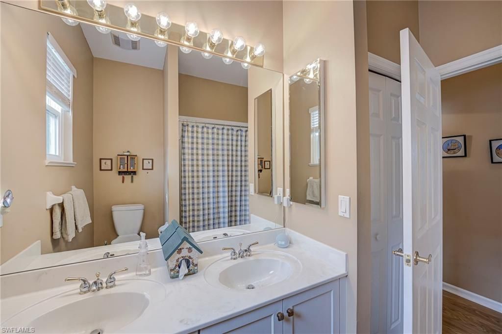 11086 Lakeland Cir, Fort Myers, FL 33913 Photo