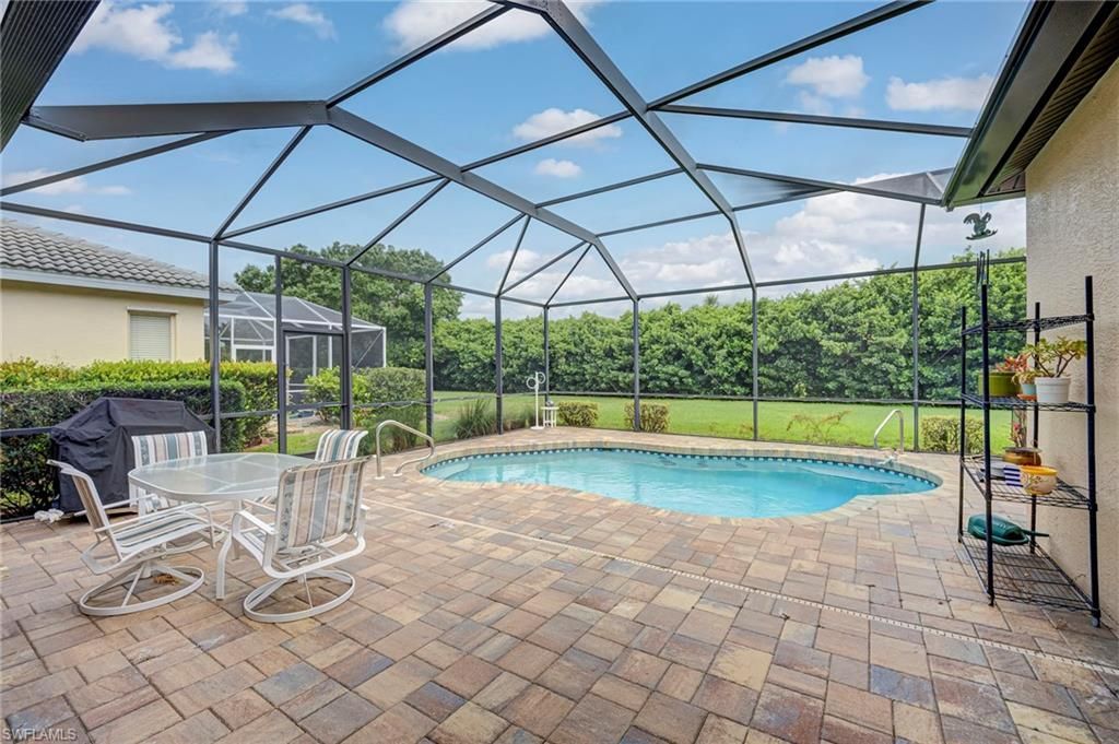 11086 Lakeland Cir, Fort Myers, FL 33913 Photo