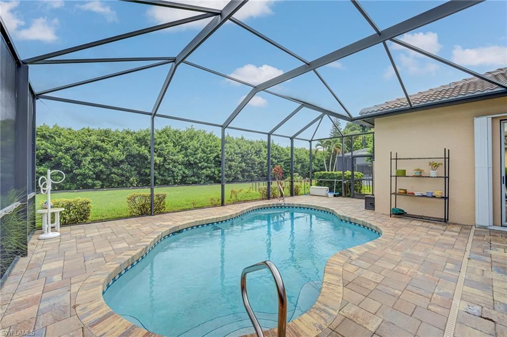 11086 Lakeland Cir, Fort Myers, FL 33913 Photo