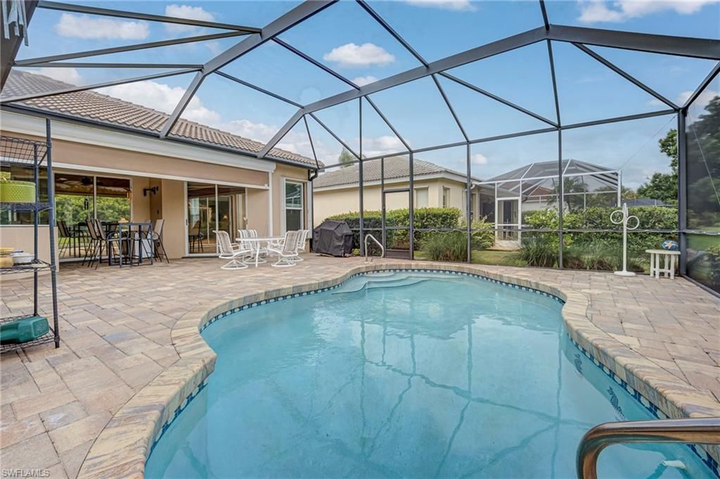 11086 Lakeland Cir, Fort Myers, FL 33913 Photo
