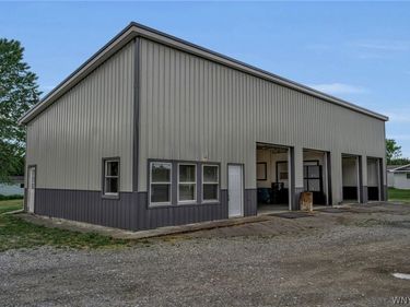 1001 N Main Street, Delevan, NY 14042