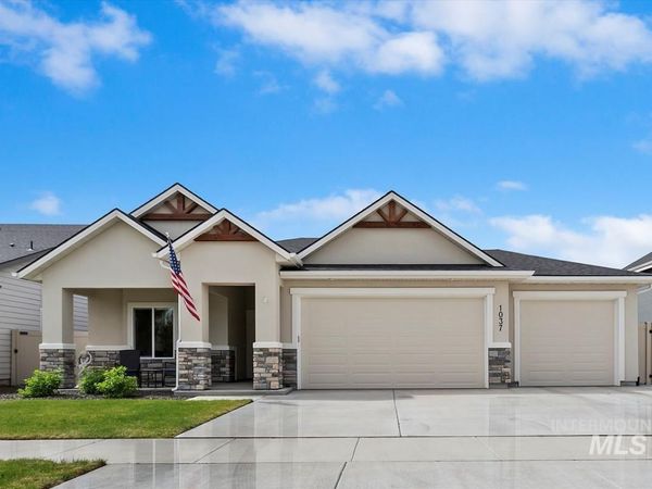1037 E Tucman St, Kuna, ID 83634