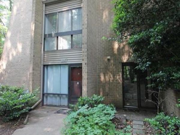 11607 WINDBLUFF COURT , RESTON, VA 20191