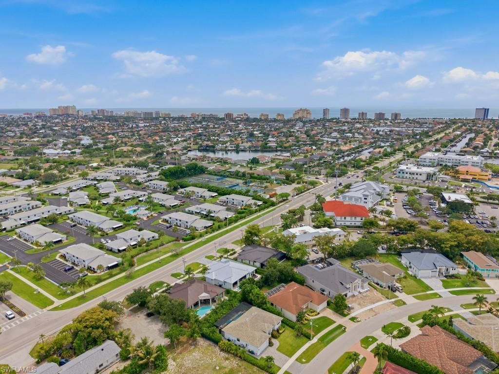 68 Tahiti Rd, Marco Island, FL 34145 Photo