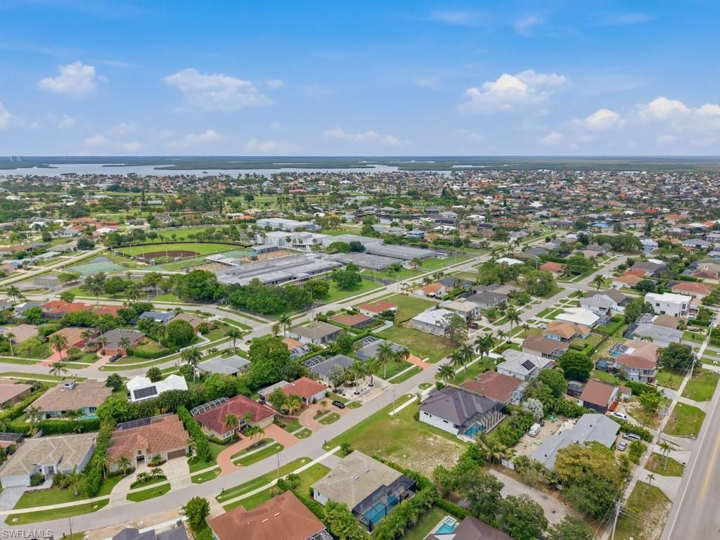 68 Tahiti Rd, Marco Island, FL 34145 Photo