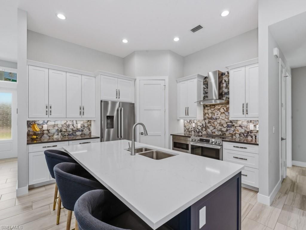 68 Tahiti Rd, Marco Island, FL 34145 Photo