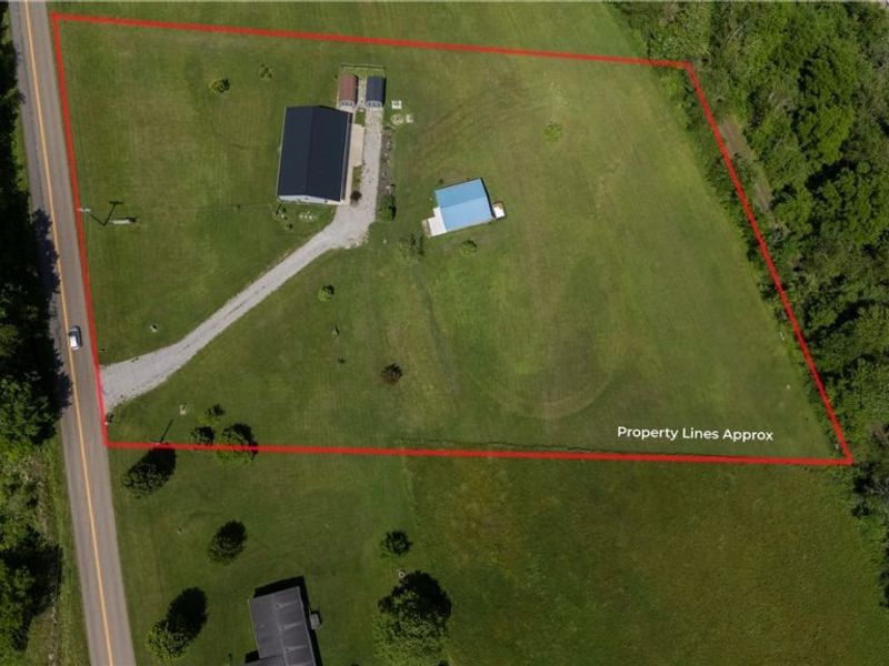 9427 Stonecreek Road SW, Newcomerstown, OH 43832 Photo 13