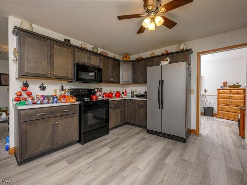 9427 Stonecreek Road SW, Newcomerstown, OH 43832 Photo 19