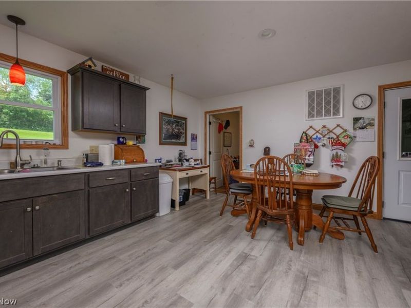9427 Stonecreek Road SW, Newcomerstown, OH 43832 Photo 20