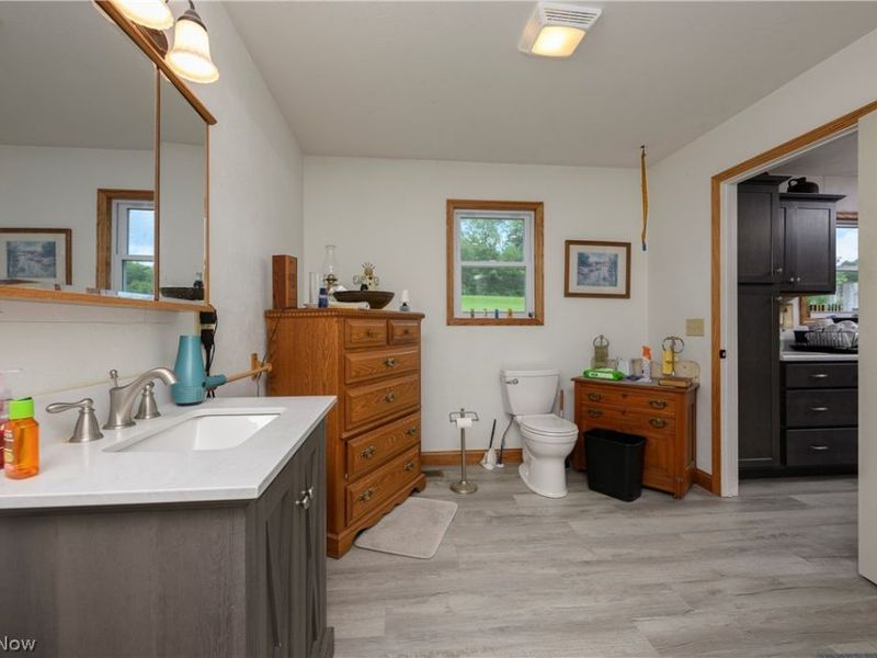 9427 Stonecreek Road SW, Newcomerstown, OH 43832 Photo 23