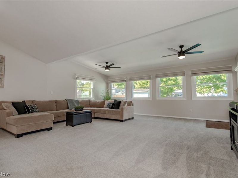5600 Reef Road , Mentor on the Lake, OH 44060 Photo 11