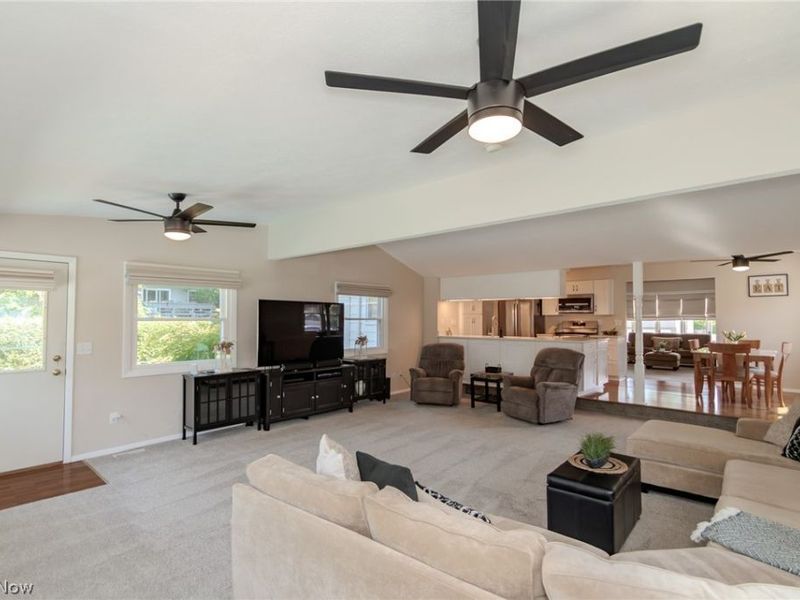 5600 Reef Road , Mentor on the Lake, OH 44060 Photo 12