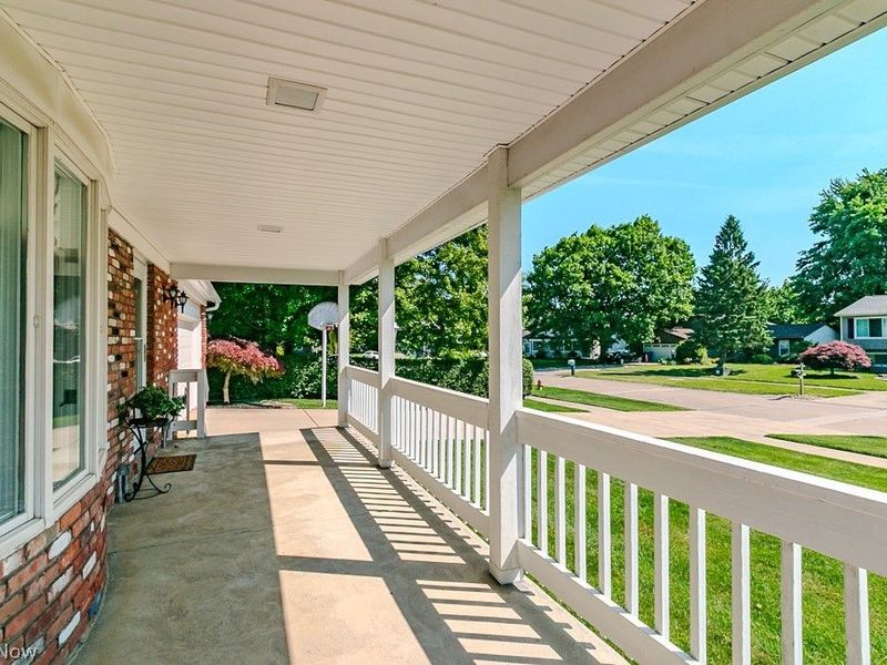 5600 Reef Road , Mentor on the Lake, OH 44060 Photo 2