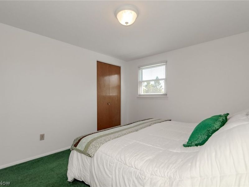 5600 Reef Road , Mentor on the Lake, OH 44060 Photo 24
