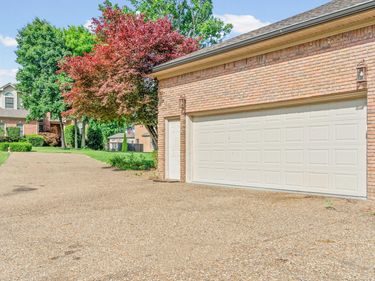 3649 Steeplechase Lane, Hopkinsville, KY 42240