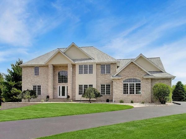 W4744 Briar Dr, Lafayette, WI 53121