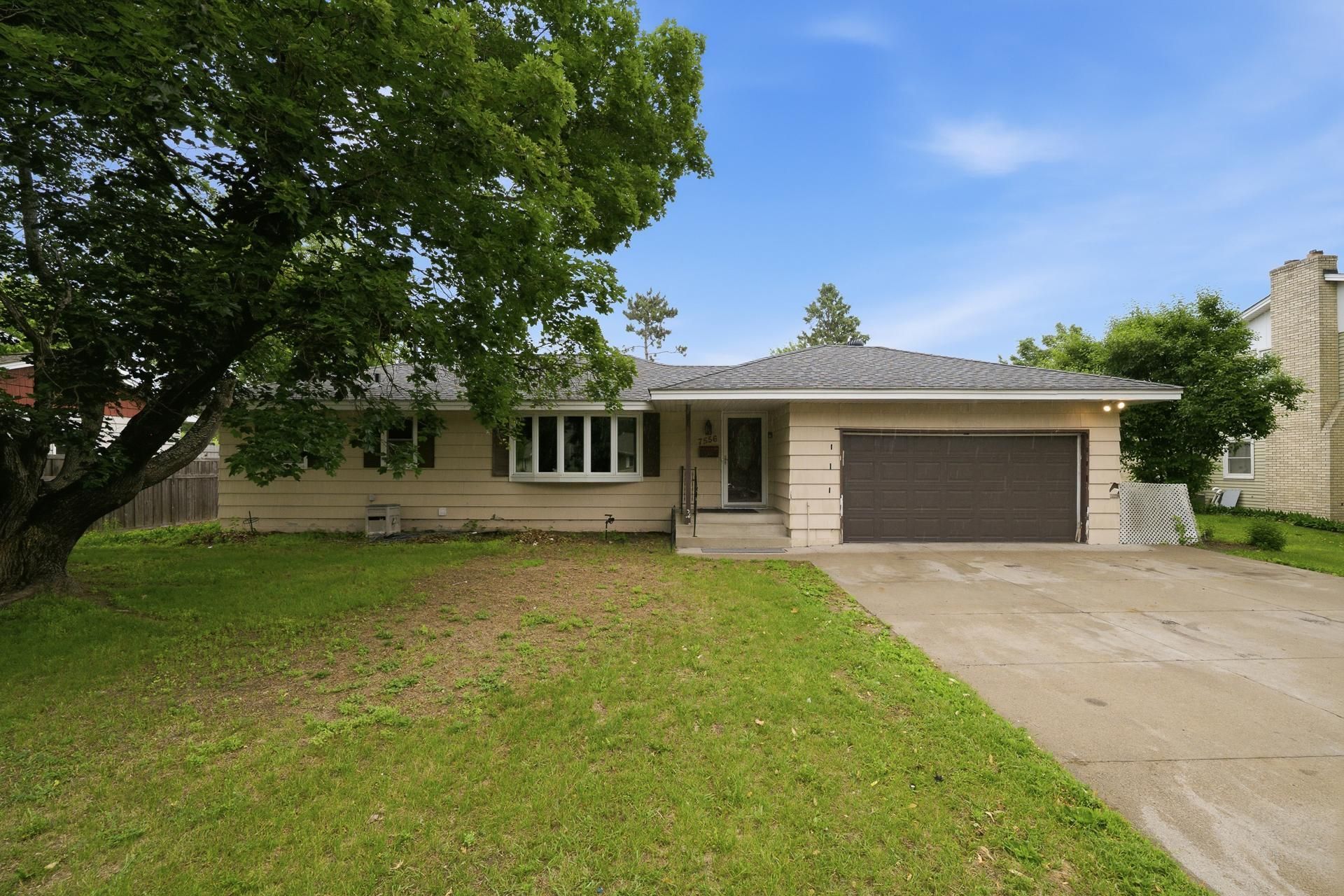 7556 Major Avenue N, Brooklyn Park, MN 55443