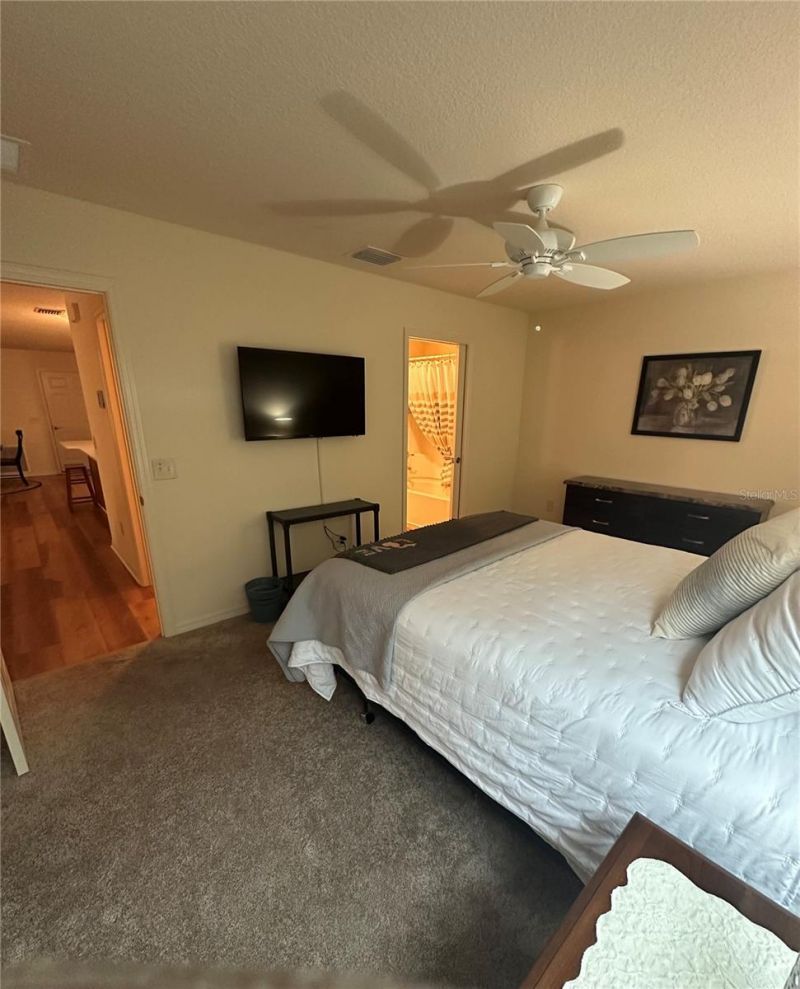 716 Truman Avenue , Lady Lake, FL 32159 Photo
