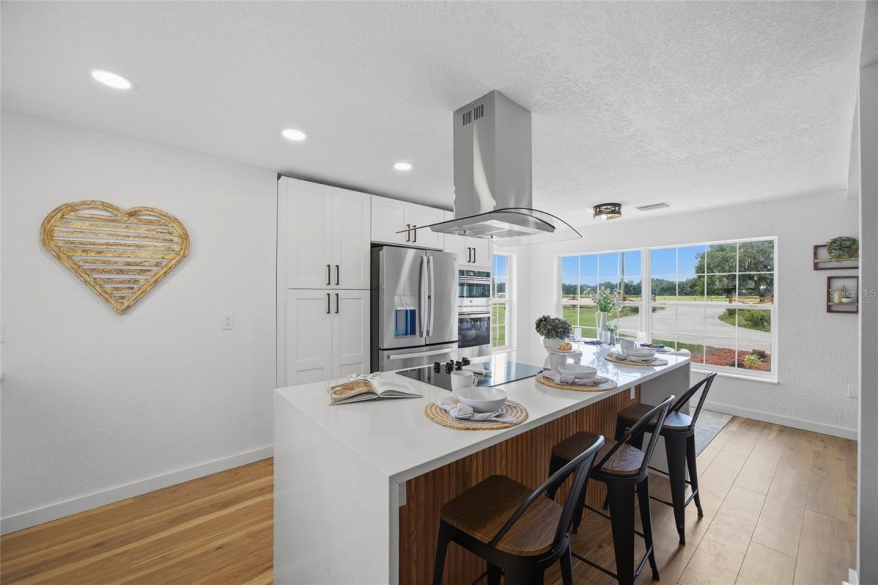1205 E Knights Griffin Road , Plant City, FL 33565 Photo