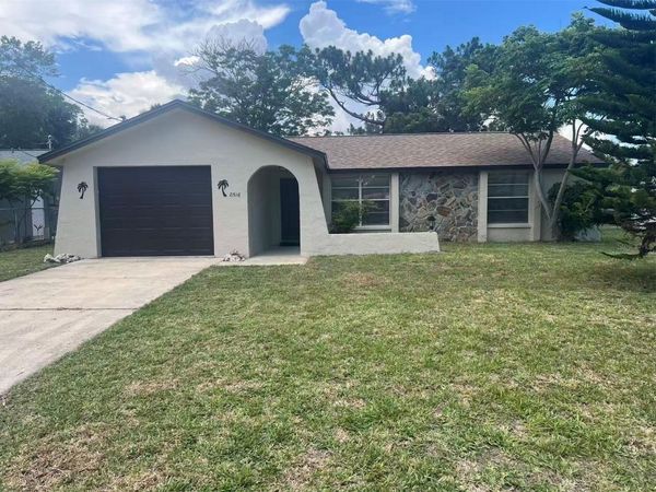 8516 INWOOD DRIVE , HUDSON, FL 34667