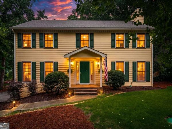 3609 Hermitage Drive, Berkeley Lake, GA 30096