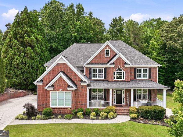 411 Hunting Hills Drive, Braselton, GA 30517