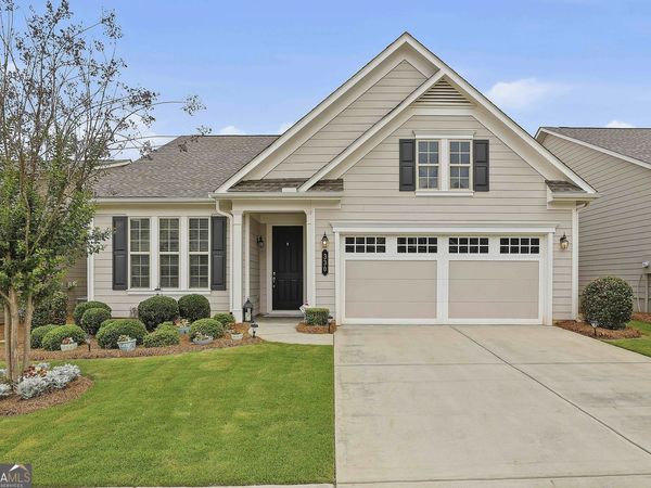 330 Chestnut Oak Drive, Peachtree City, GA 30269